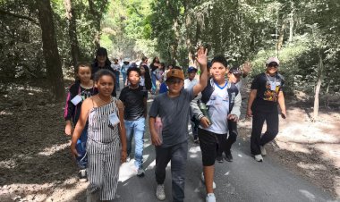 Alunos da Educação Integral visitam o Parque Estadual da Lapa Grande